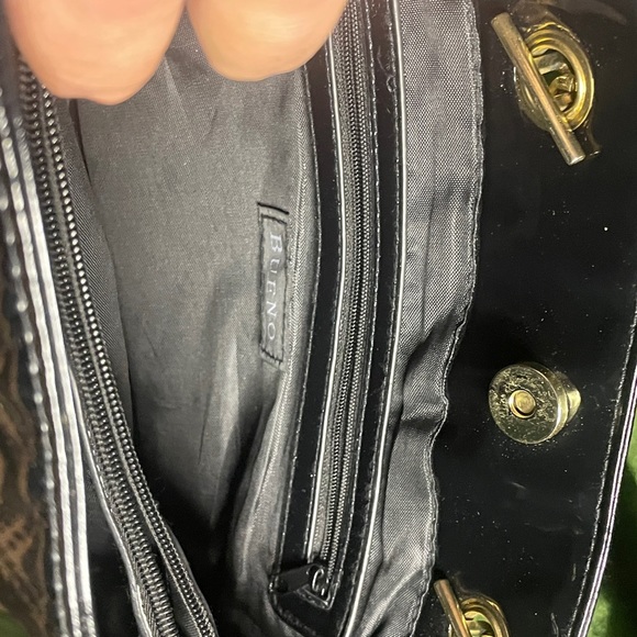 Black patent leather purse - Picture 8 of 9